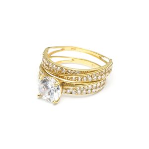 Gold bracelet